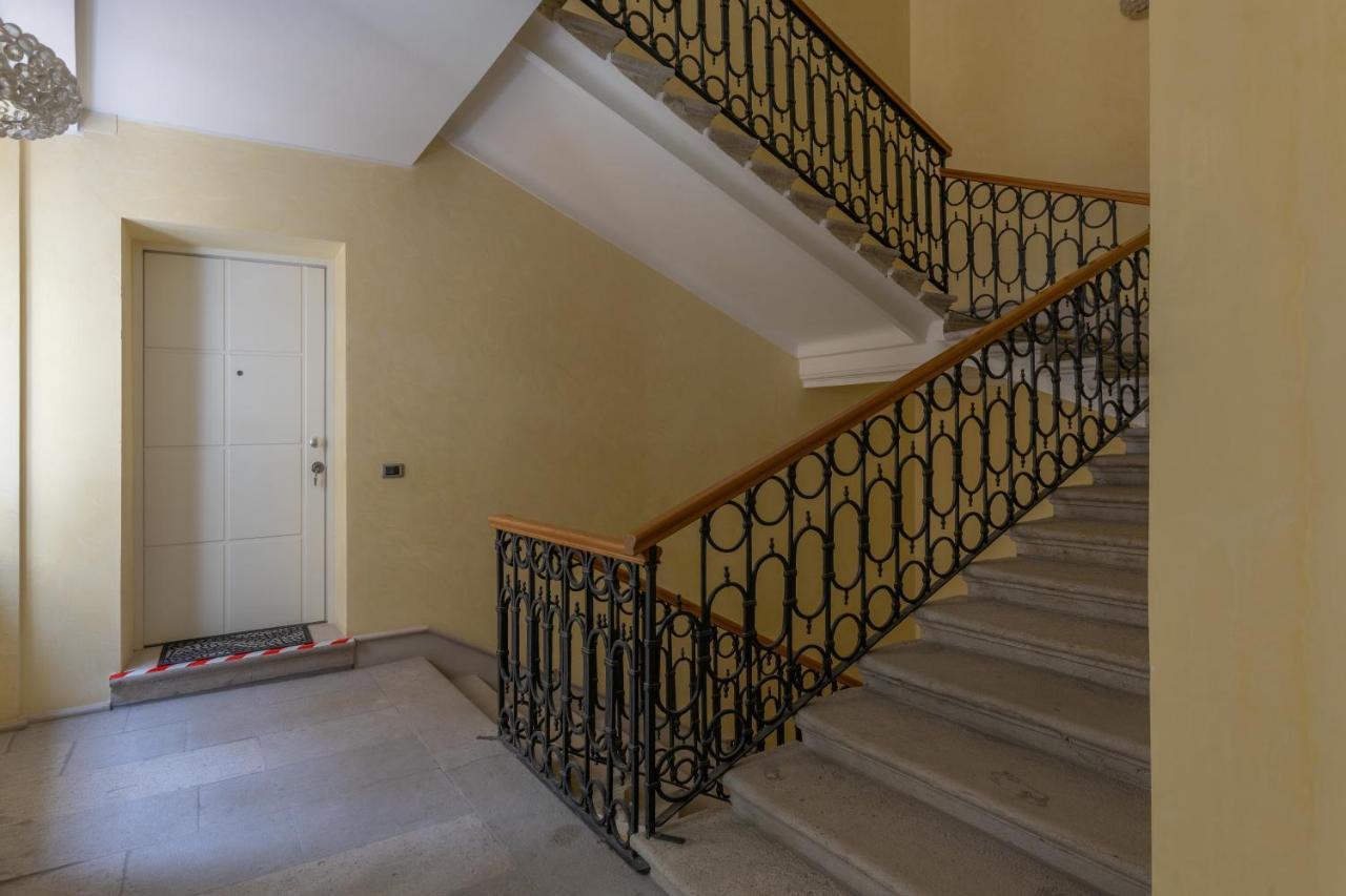 Suite Saba, Stile E Parcheggio In Centro A Triest Zewnętrze zdjęcie